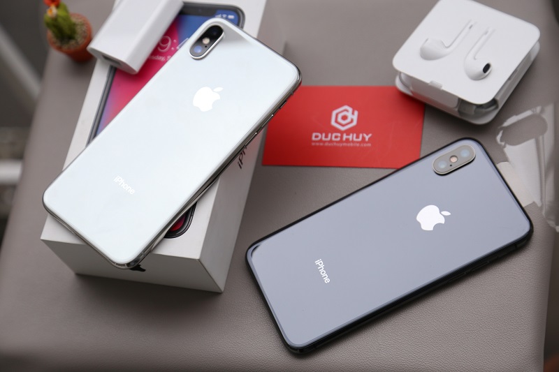 iphone x trôi Barcelona đại sứ thương hiệu VuaBoss