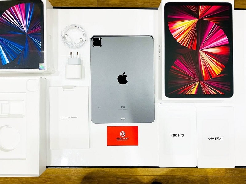 Mở hộp iPad Pro 11 2021 M1 chính hãng