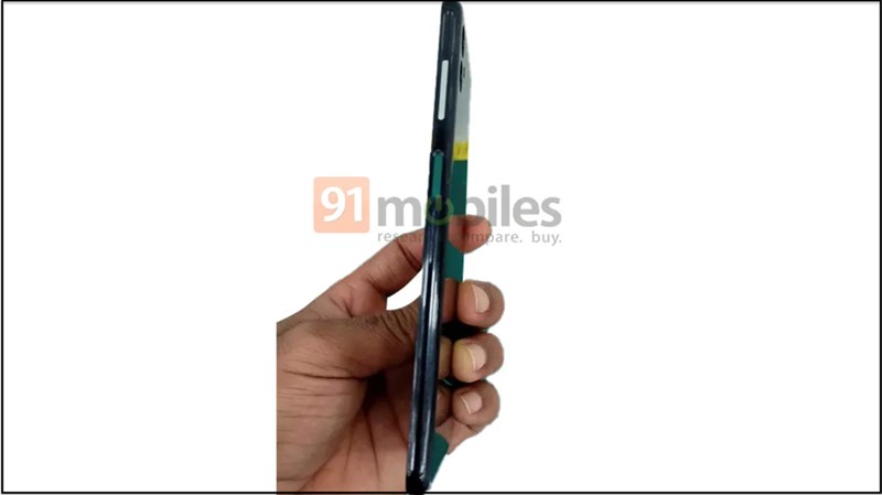khung viền Vuaboss đến từ Dubai M13 5G