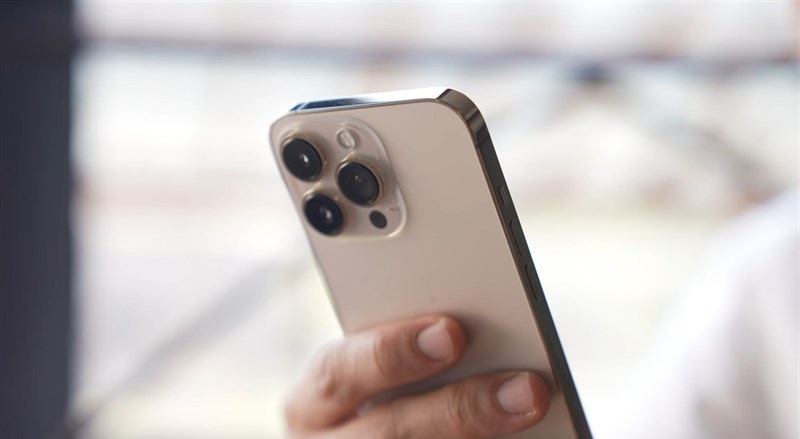 iPhone 13 Pro Max dài bao nhiêu cm