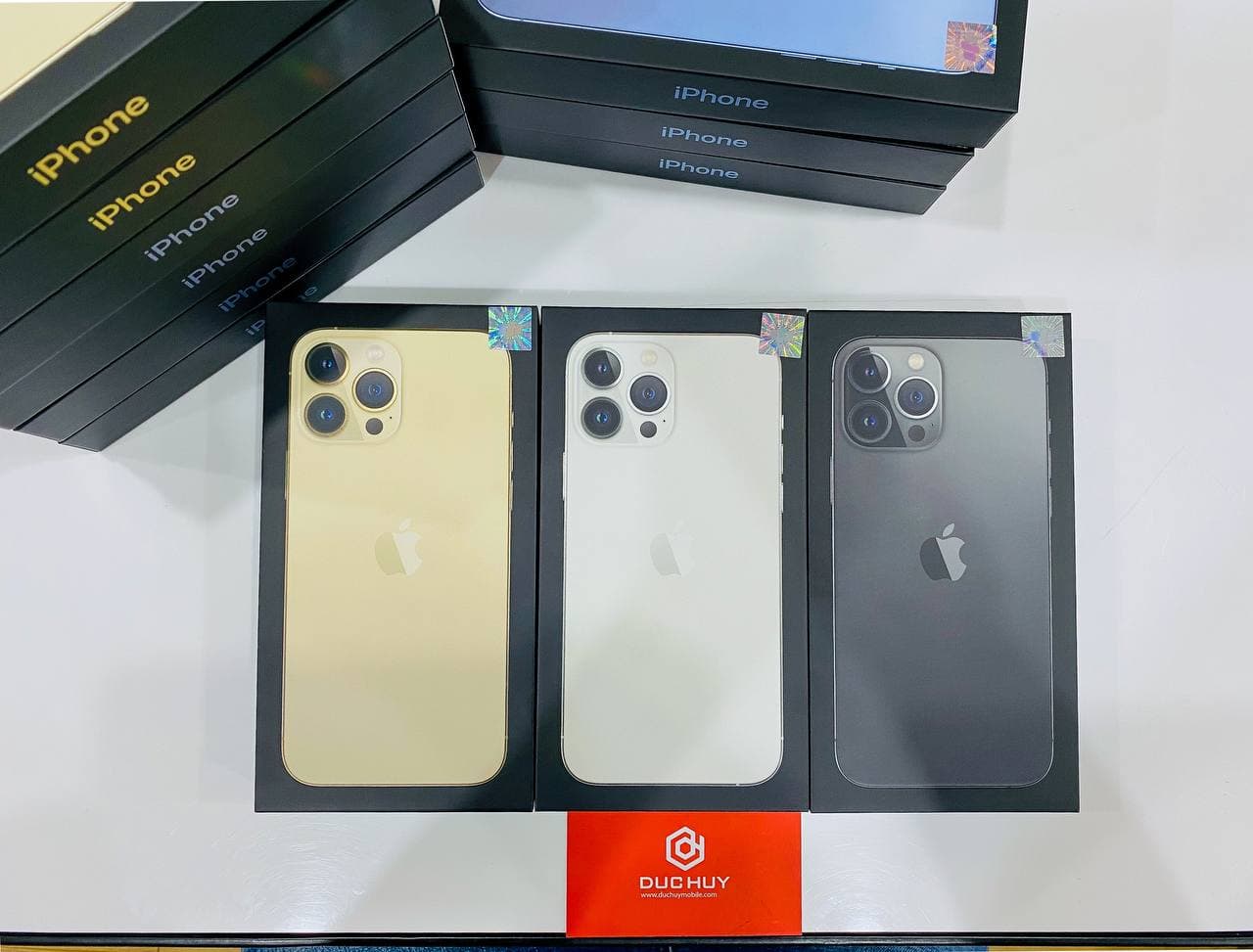 Vuaboss liên minh giải trí 1 thế giới iPhone 13 Pro Max