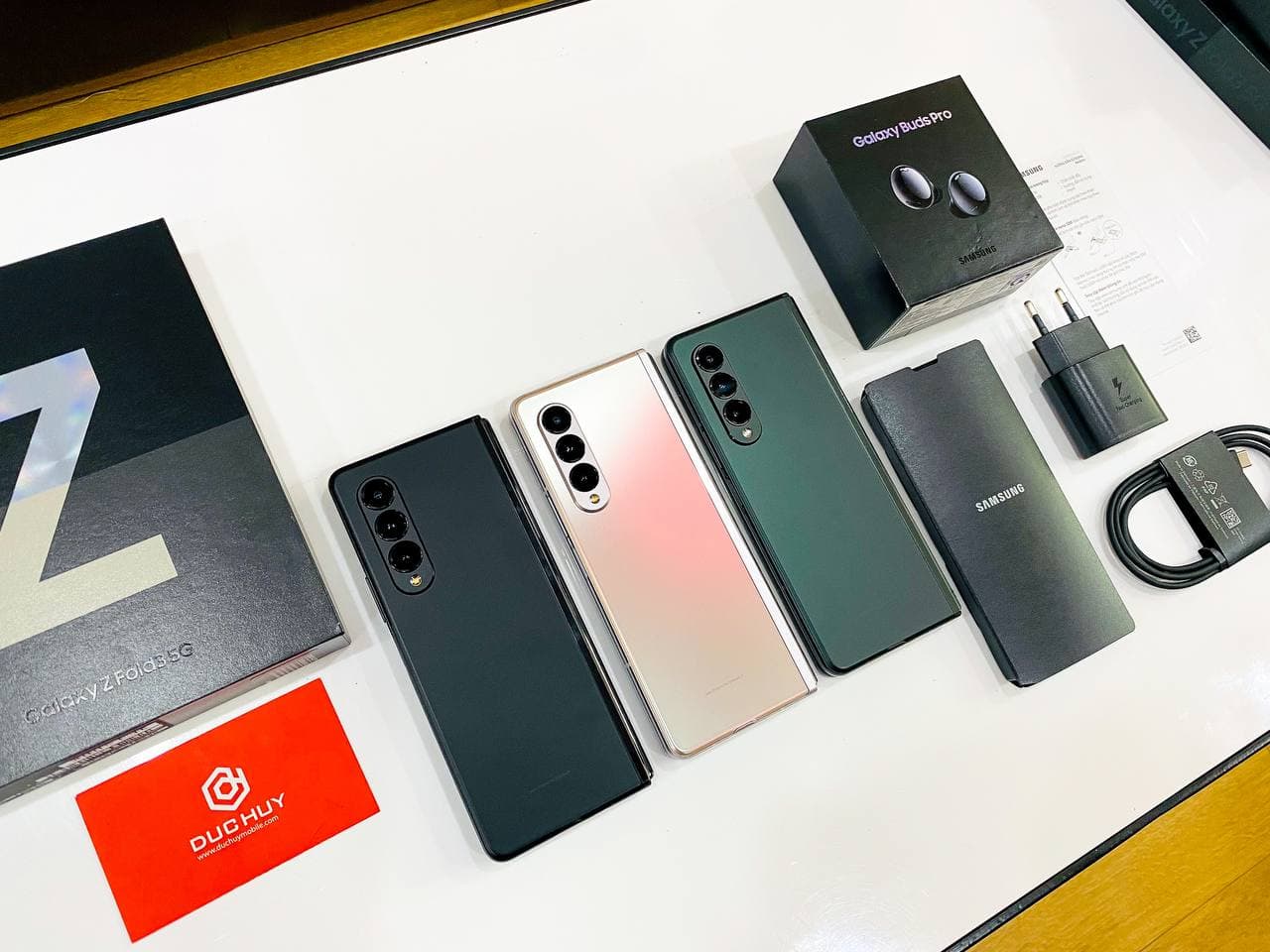 Galaxy Z Fold 3 5G đủ màu