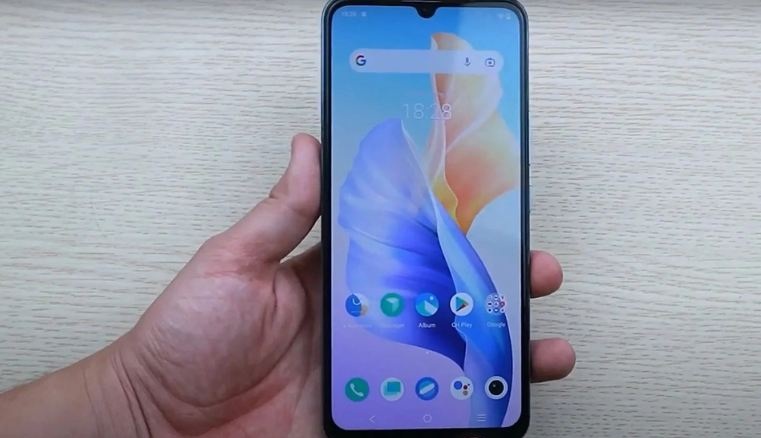Vuaboss đến từ Dubai Vivo V23e