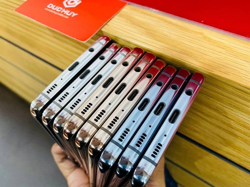 pin Vuaboss đến từ Dubai S10 5G