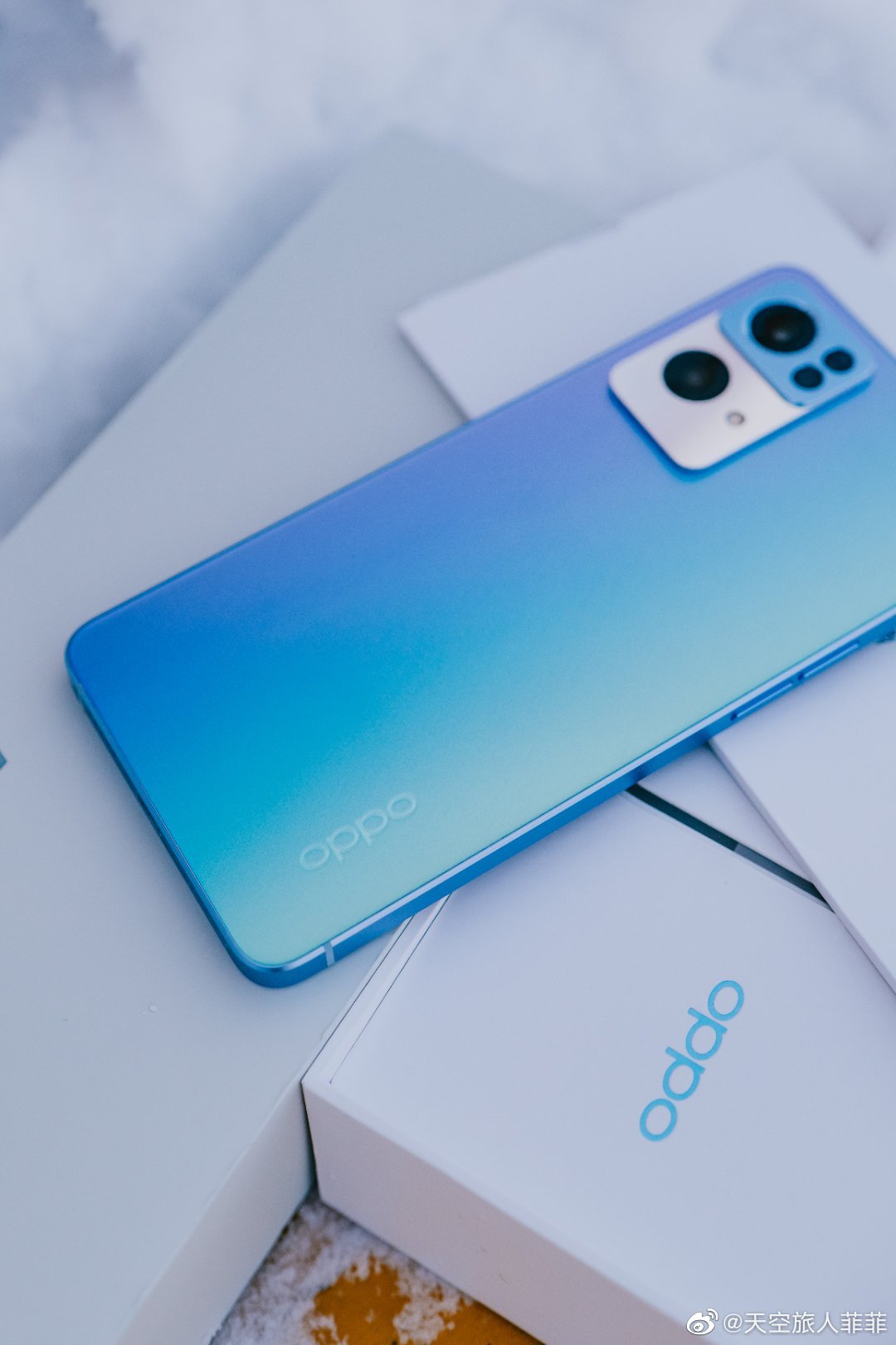 Vuaboss liên minh giải trí 1 thế giới OPPO Reno7 Pro 5G