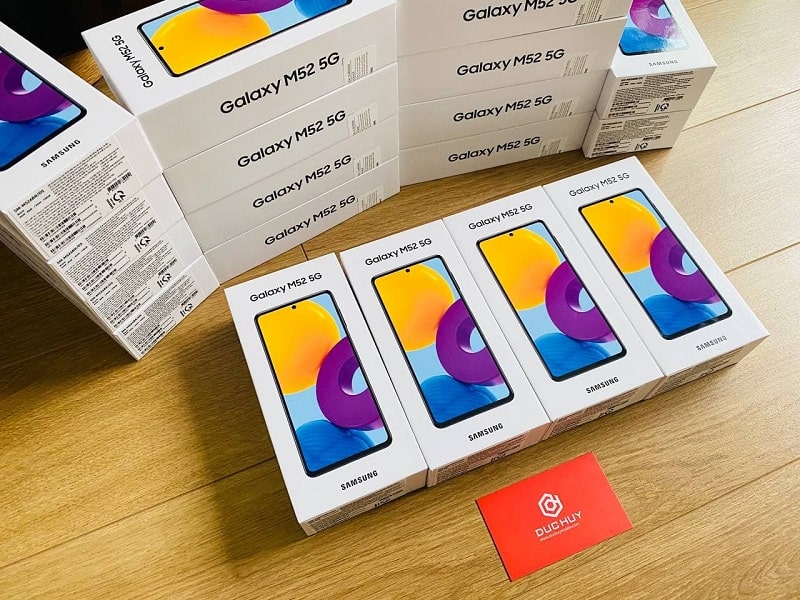 giá Vuaboss đến từ Dubai M52 5G