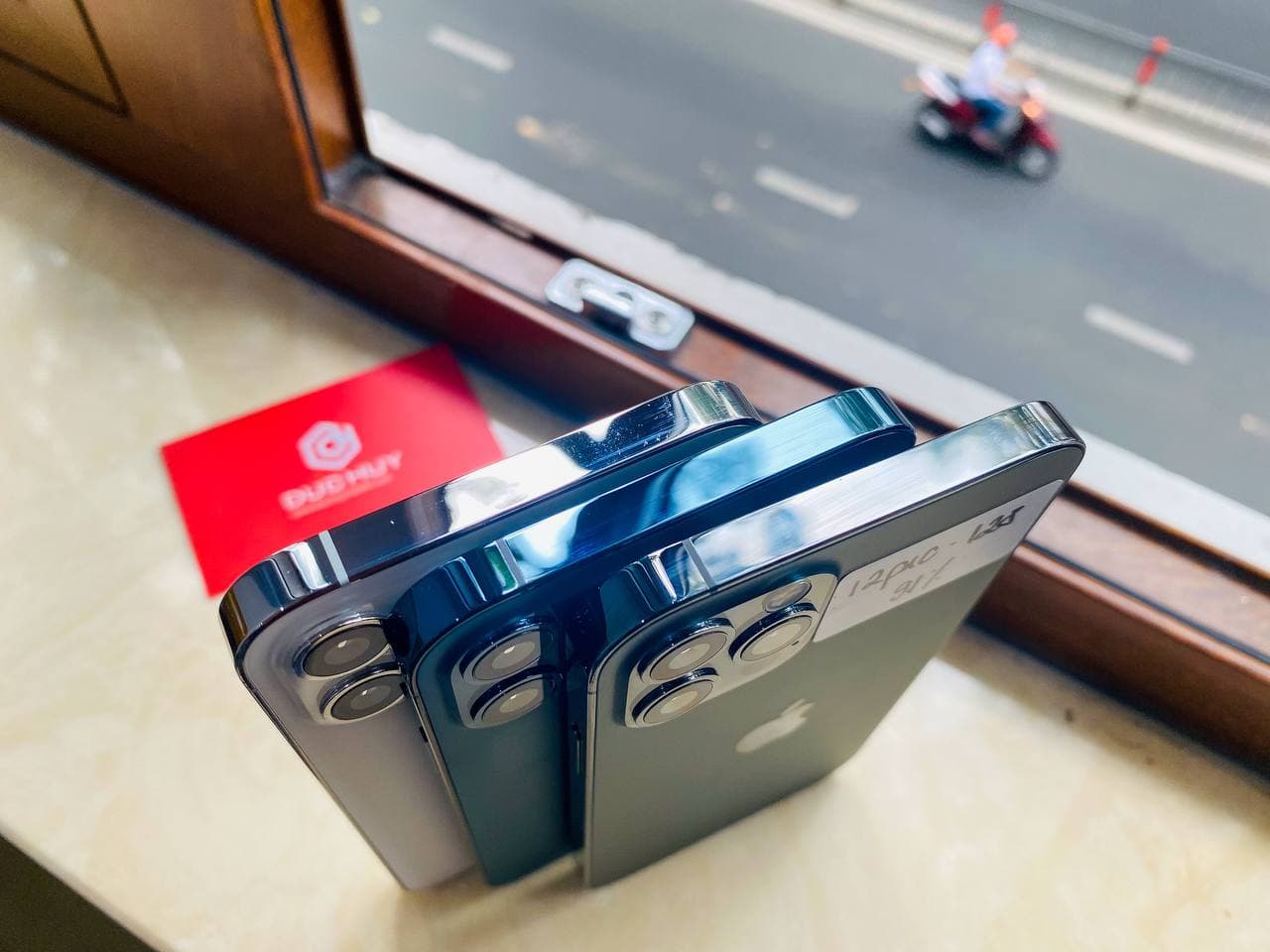 cạnh iPhone 12 Pro 128GB cũ