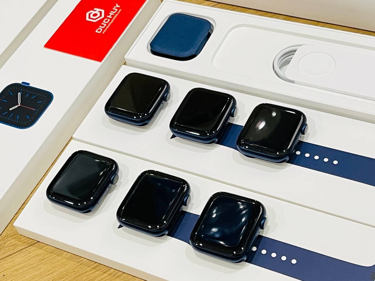 Vuaboss liên minh giải trí 1 thế giới Apple Watch Series 6 44mm GPS