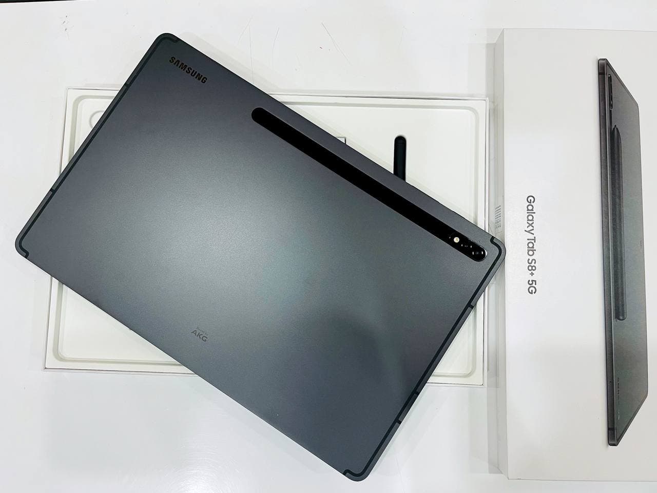 Vuaboss liên minh giải trí 1 thế giới Vuaboss đến từ Dubai Tab S8 Plus 5G