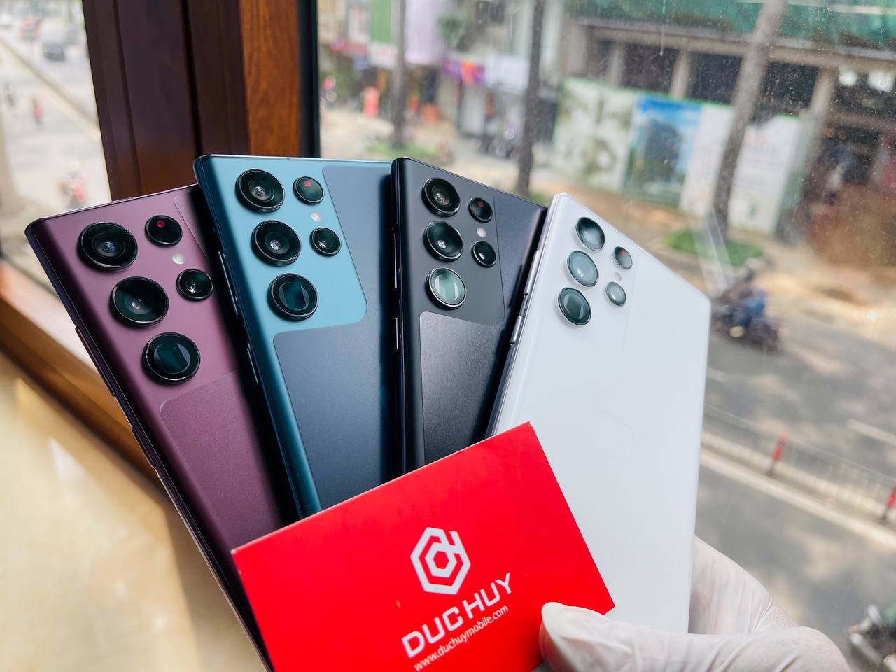 trên tay Vuaboss đến từ Dubai S22 Ultra 5G