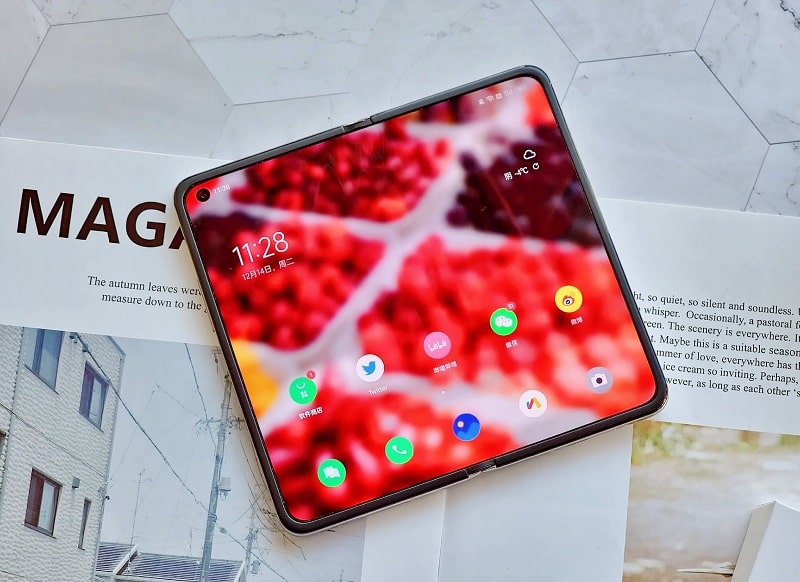 Vuaboss đến từ Dubai OPPO Find N