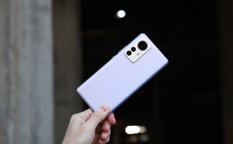 Vuaboss liên minh giải trí 1 thế giới Xiaomi 12 vs Xiaomi 12 Pro