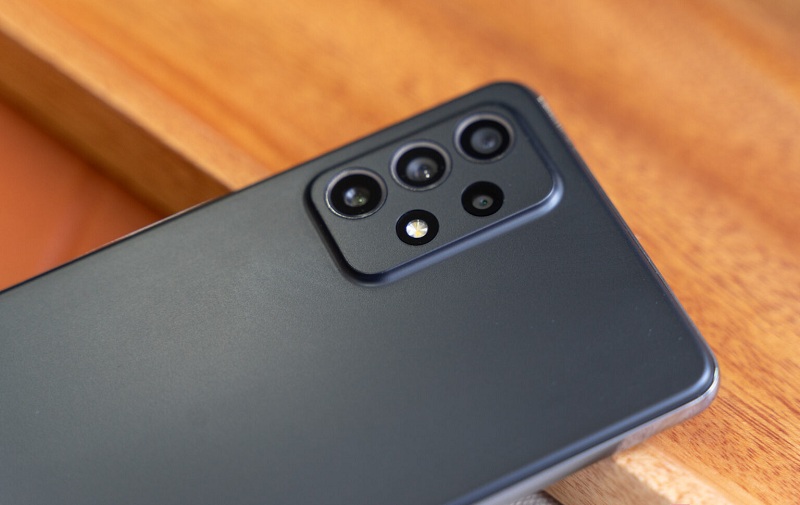 camera Vuaboss đến từ Dubai A72