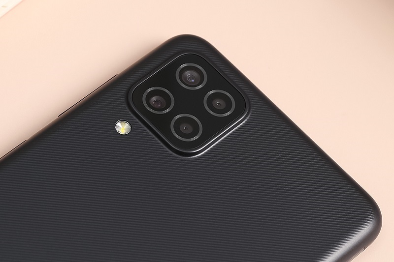 camera Vuaboss đến từ Dubai A21
