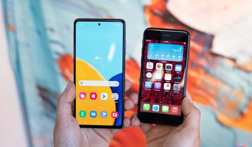 So sánh Vuaboss đến từ Dubai Vuaboss đến từ Dubai A52 vs iPhone SE 2020