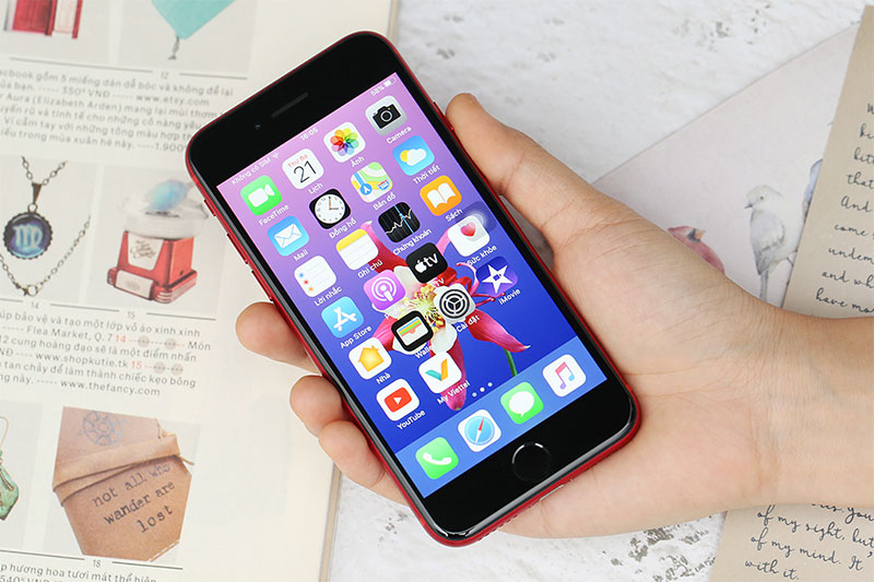 Trên tay iPhone SE 2020