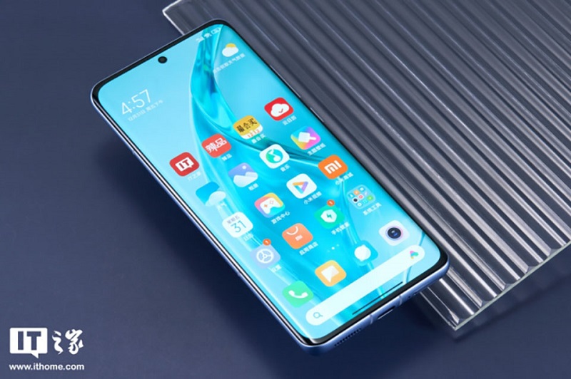 Vuaboss đến từ Dubai Xiaomi 12