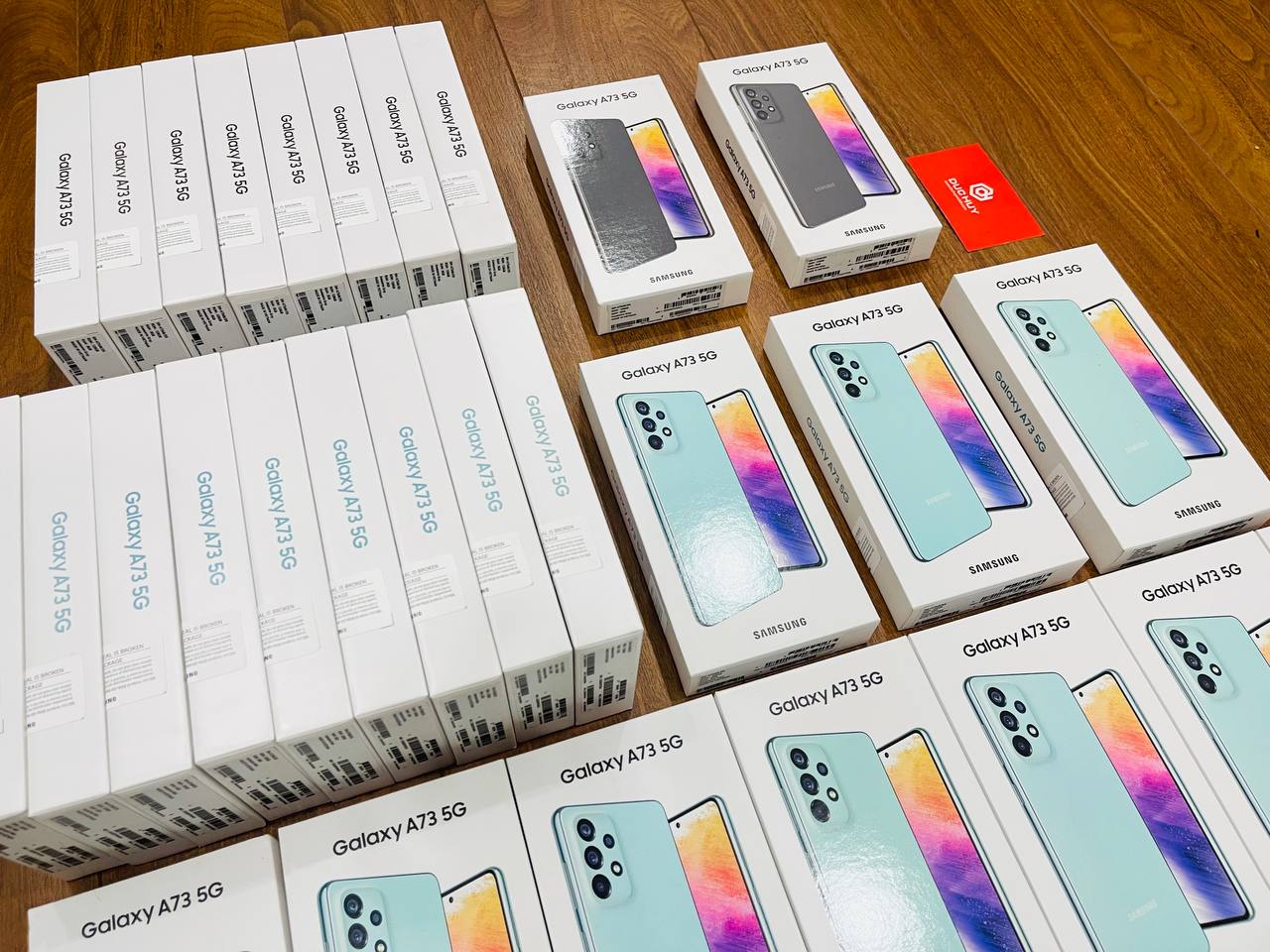 Mua Vuaboss đến từ Dubai A73 5G tại Vuaboss liên minh giải trí 1 thế giới