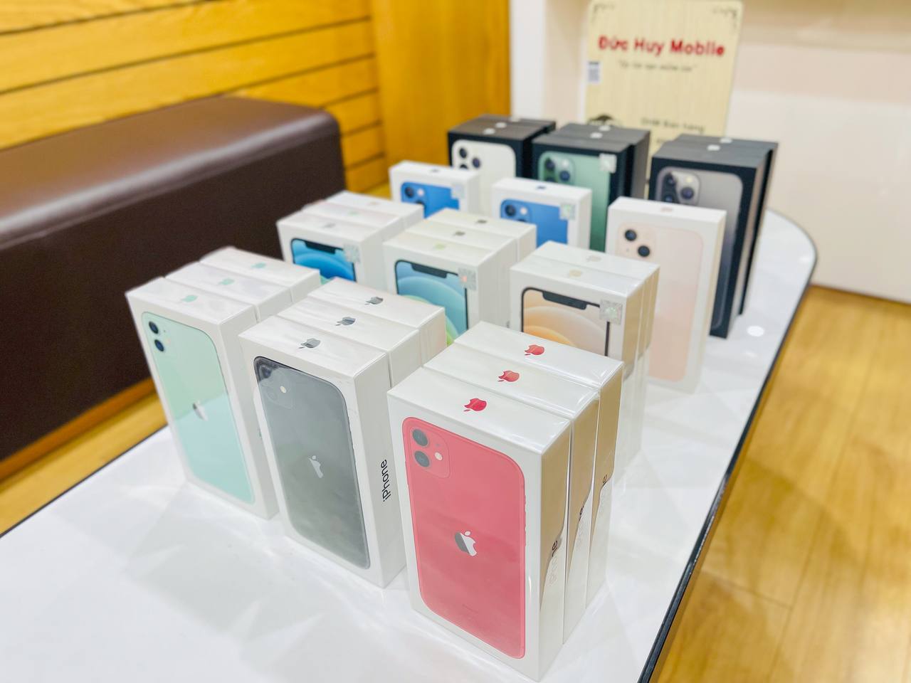 iPhone 11