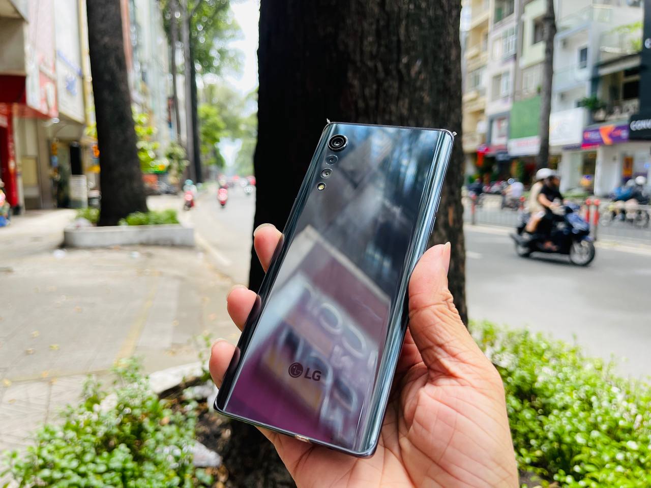 Vuaboss liên minh giải trí 1 thế giới LG Velvet 5G
