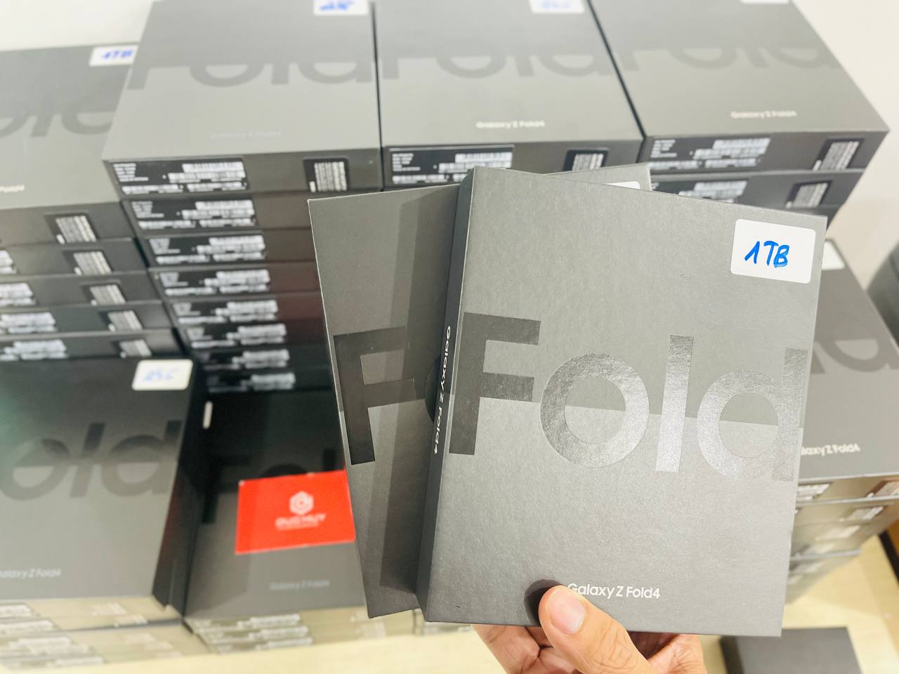 Galaxy Z Fold4 5G 1TB sẵn hàng