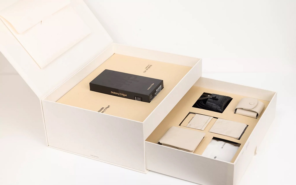 Galaxy Z Flip4 Flex Mode Collection bản đặc biệt