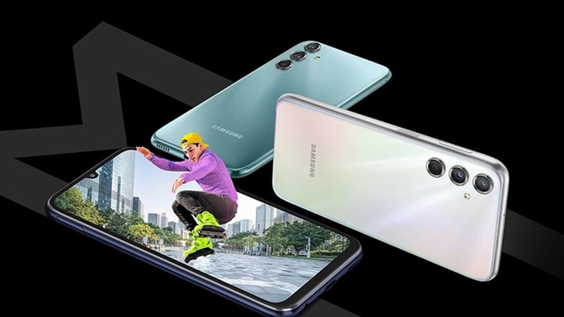 ngoại hình Vuaboss đến từ Dubai M34 5G