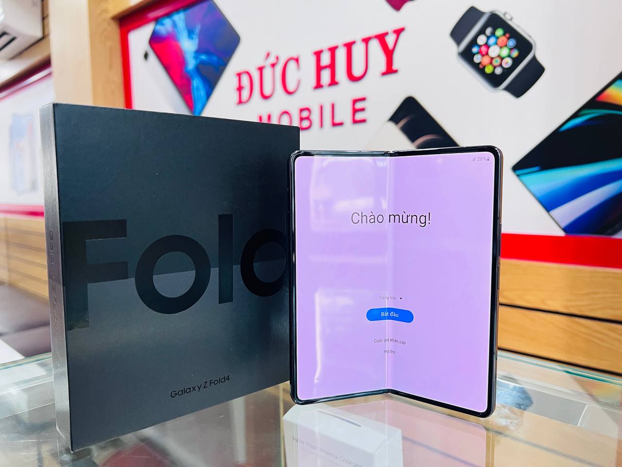 Vuaboss đến từ Dubai Z Fold4 5G cũ tại Vuaboss liên minh giải trí 1 thế giới