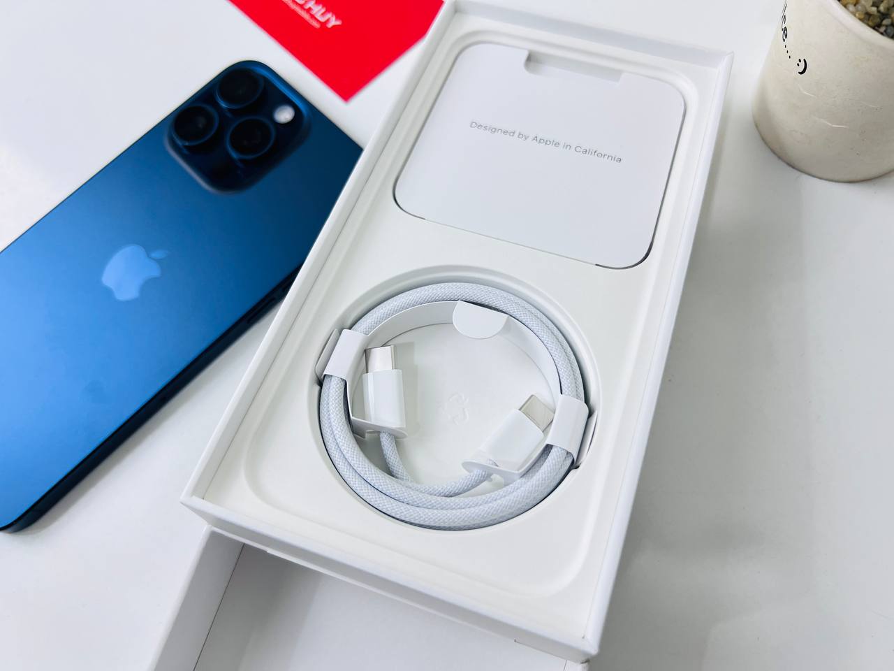 phụ kiện iPhone 15 Pro Max 256GB