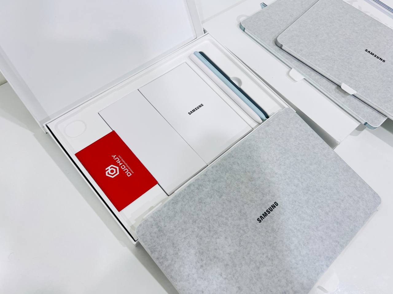 hộp Galaxy Tab S9 FE Wifi