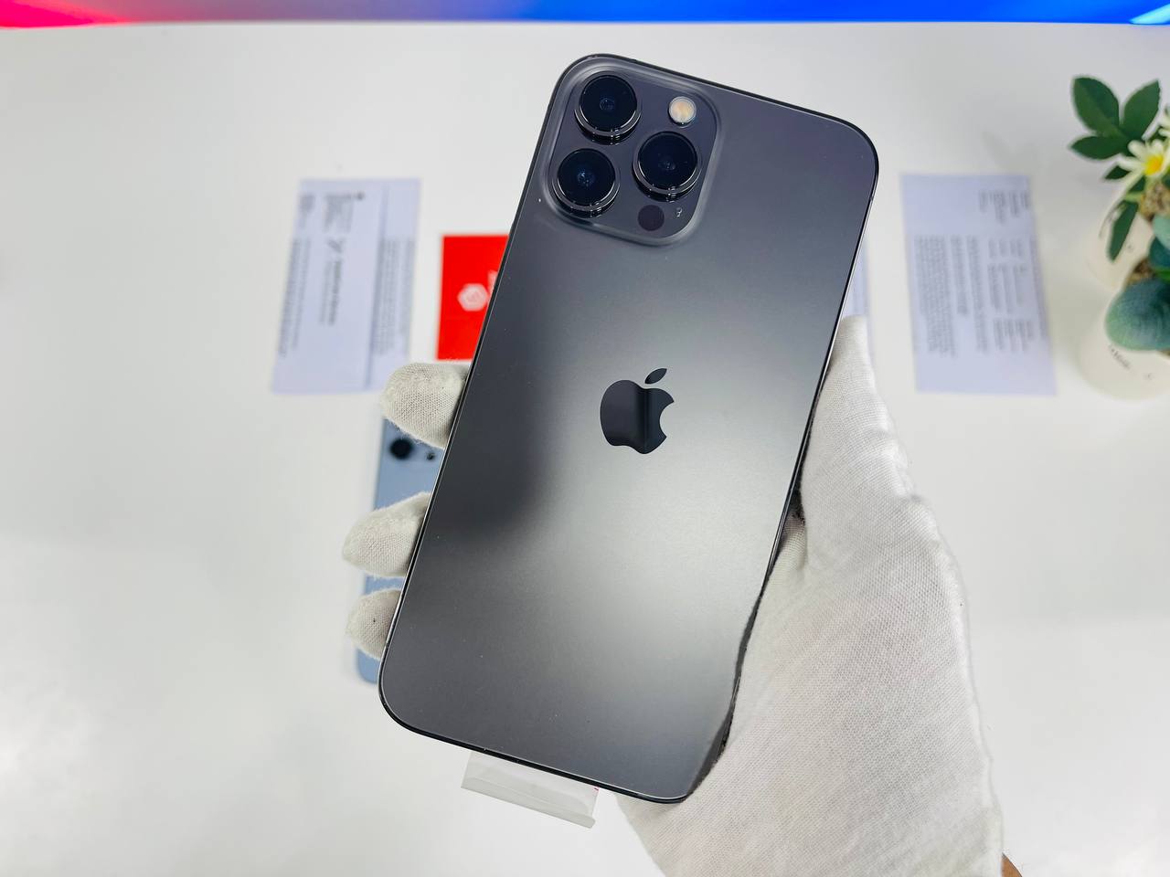 ngoại hình iPhone 13 Pro Max 128GB Trôi Bảo Hành