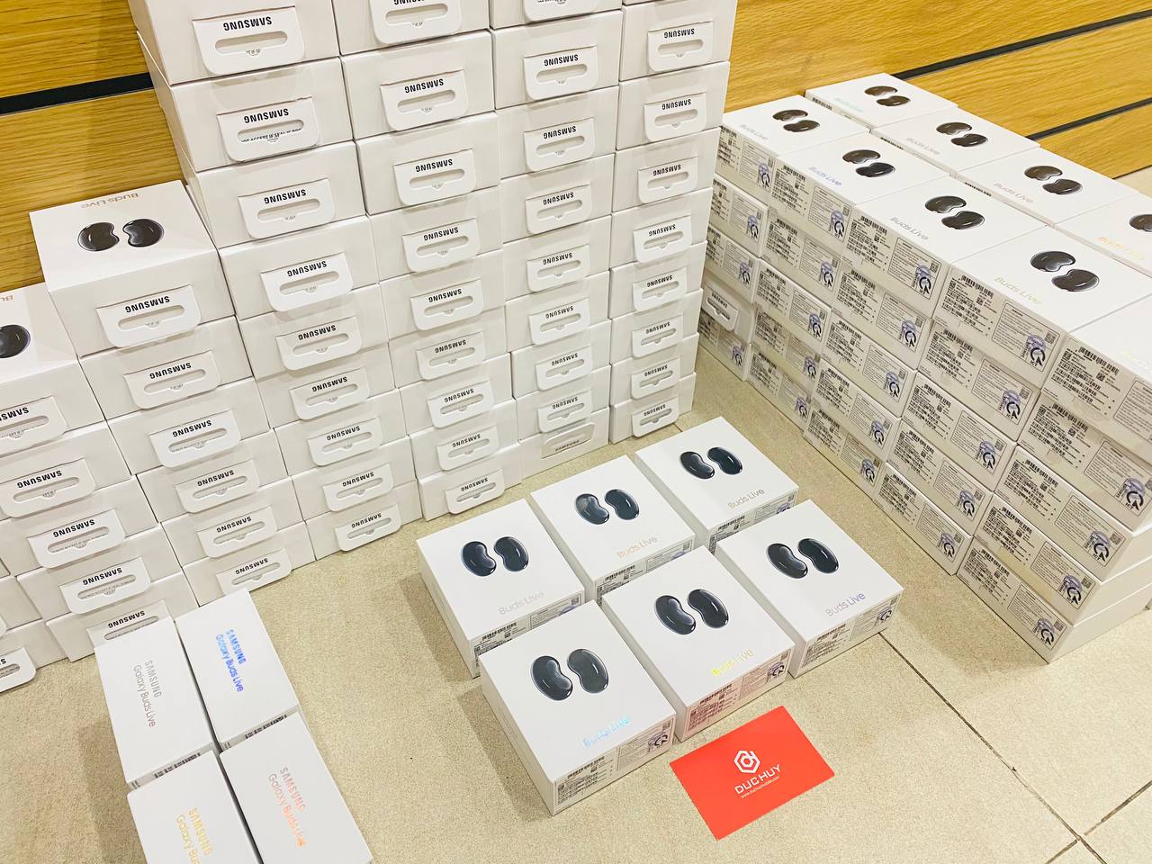 Galaxy Buds Live số lượng 