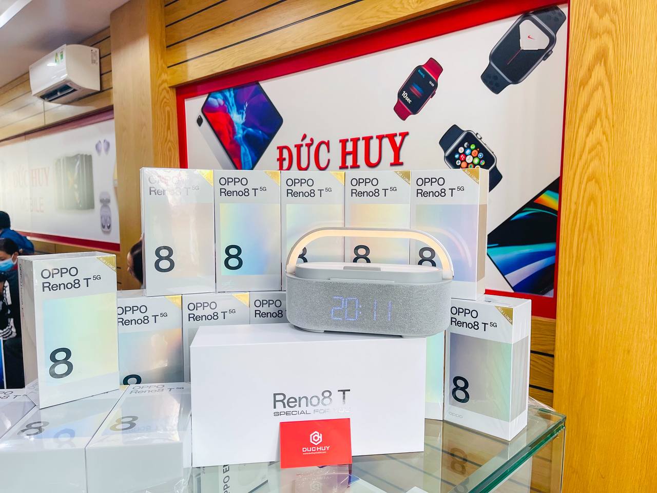 Quà Tặng OPPO Reno8T 5G