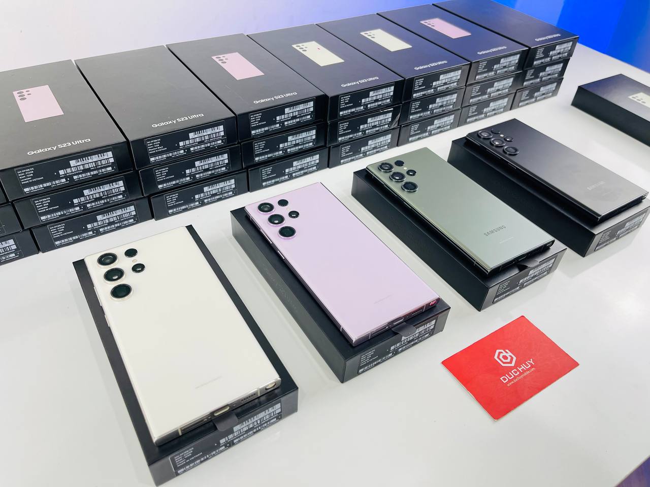 Vuaboss đến từ Dubai S23 Ultra 5G đủ màu 