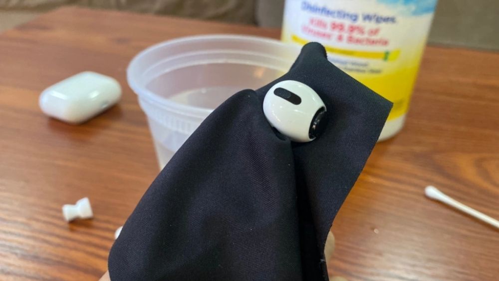 vệ sinh AirPods Đăng nhập Vuaboss