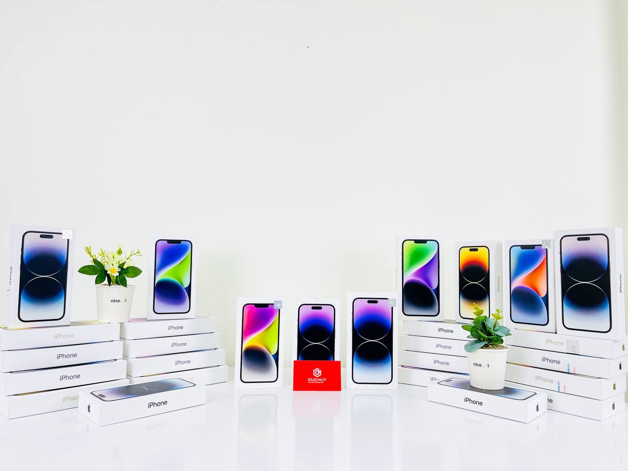 iPhone 14 series