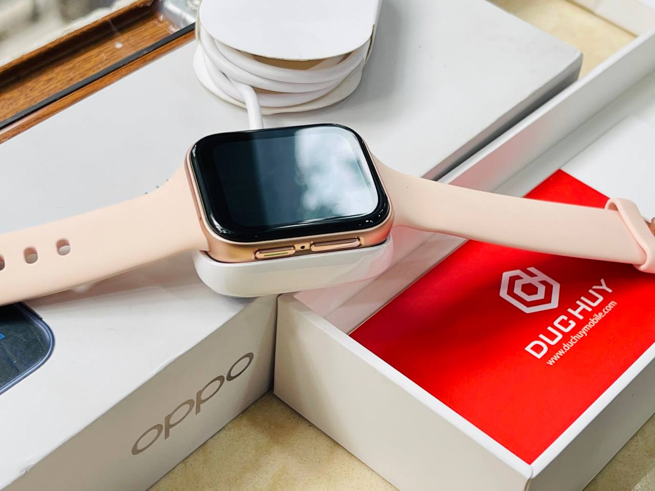 Vuaboss đến từ Dubai Oppo Watch 41mm Wifi
