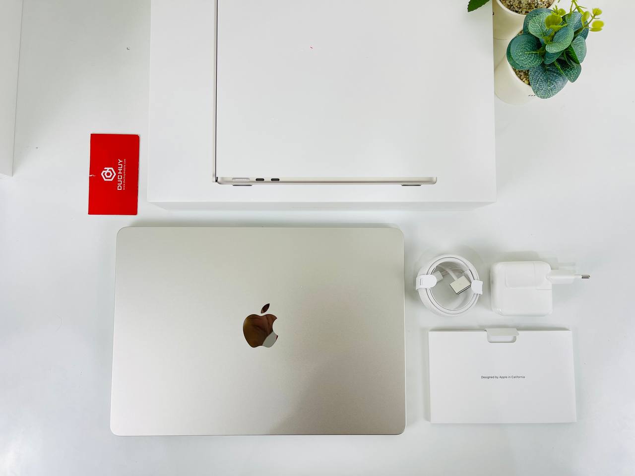 MacBook Air M2 2022 8GB/256GB/8-core GPU fullbox