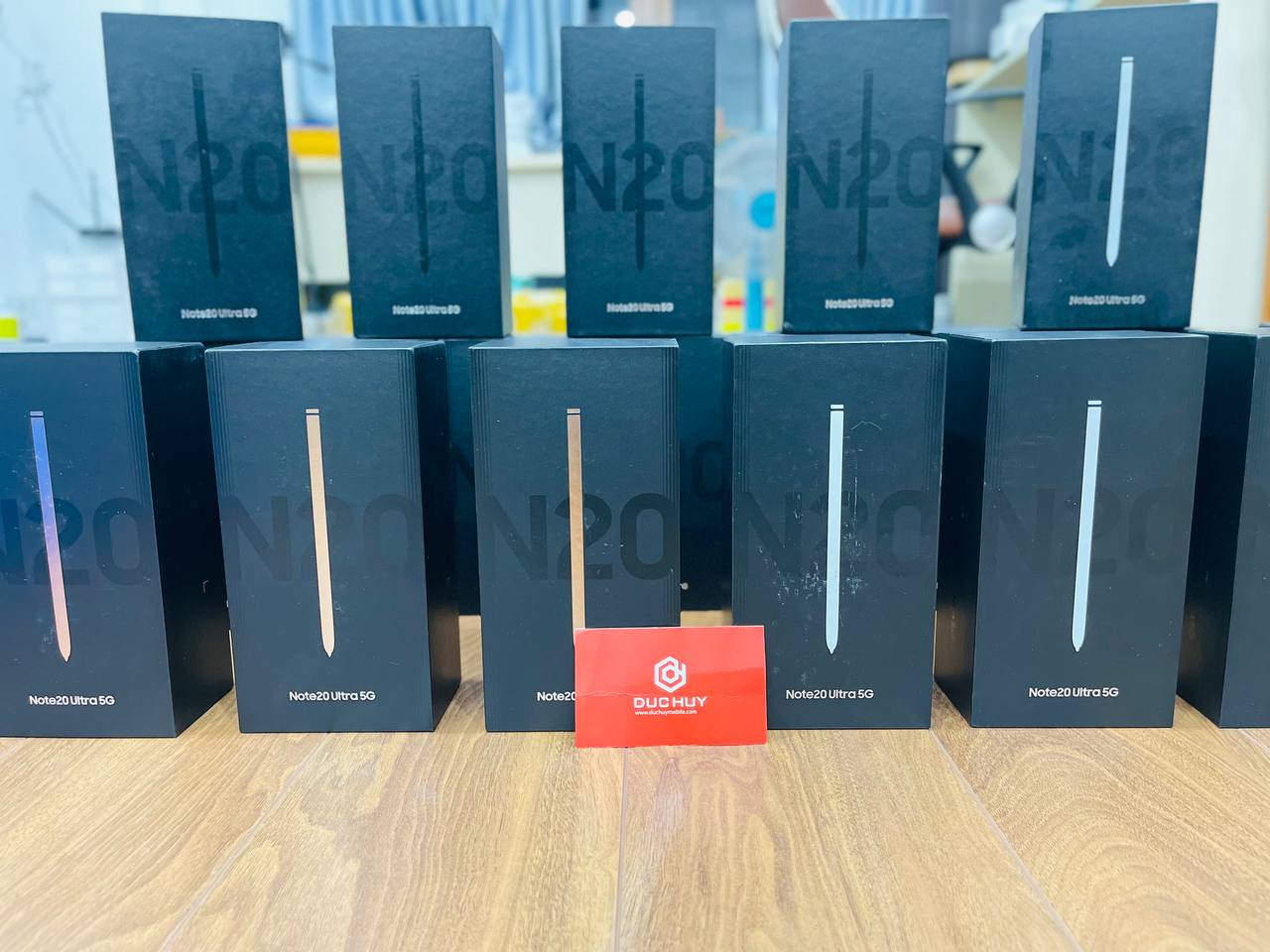 Vuaboss đến từ Dubai Note 20 Ultra 5G Hàn Quốc