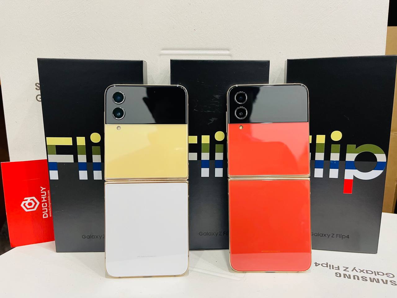 Galaxy Z Flip4 5G BESPOKE 