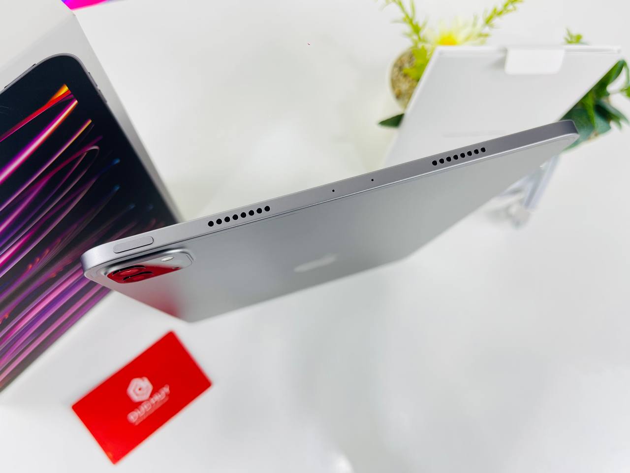 cạnh iPad Pro 11 inch M2 2022 128GB WiFi