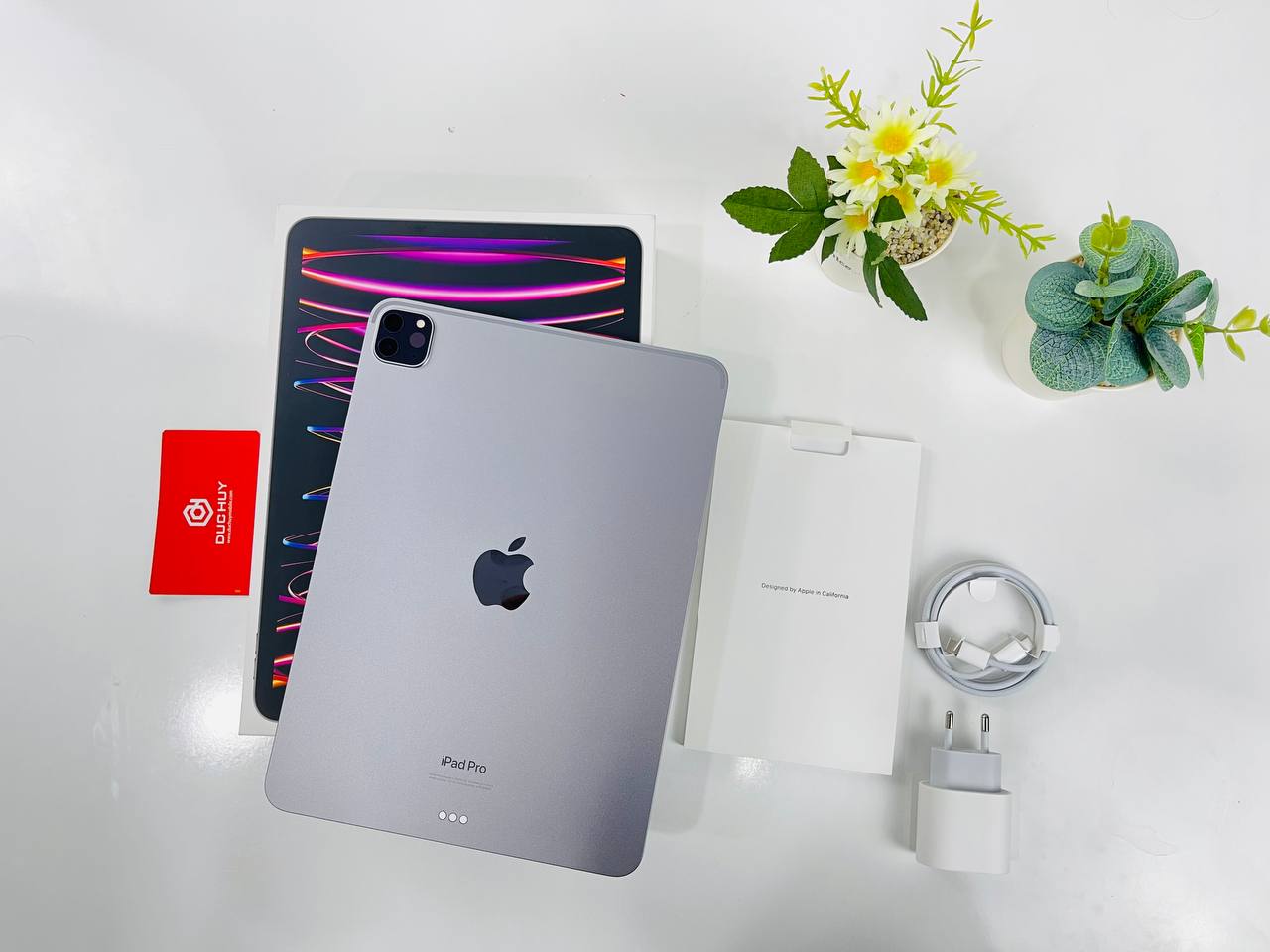 Mở hộp iPad Pro 11" M2 2022