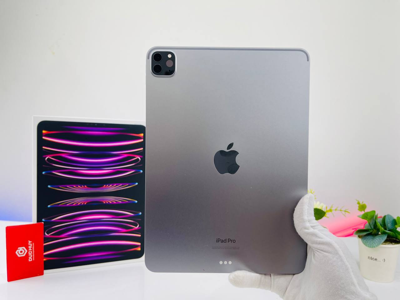 Vuaboss liên minh giải trí 1 thế giới iPad Pro 11 inch M2 2022 128GB WiFi