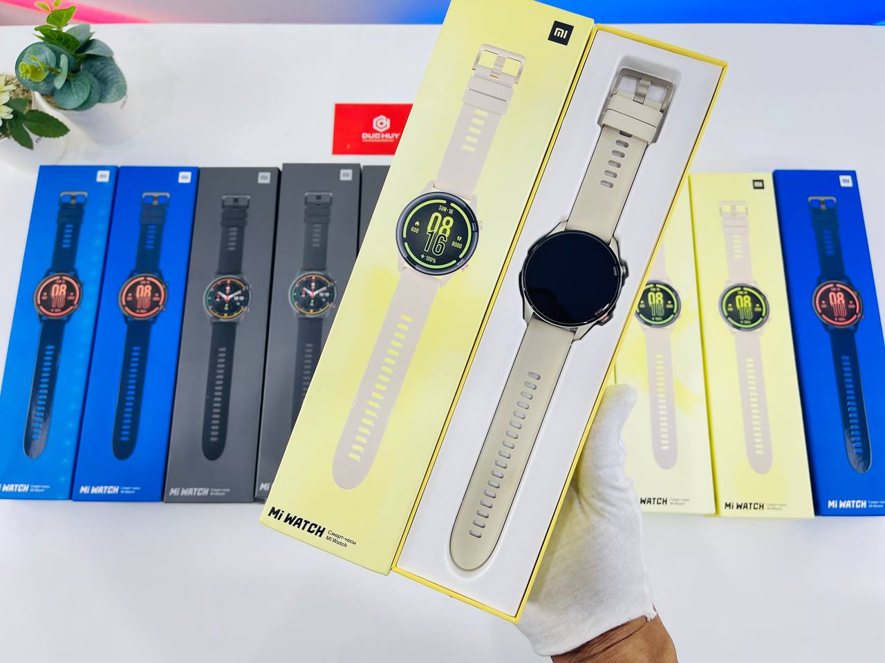 Mi Watch trắng