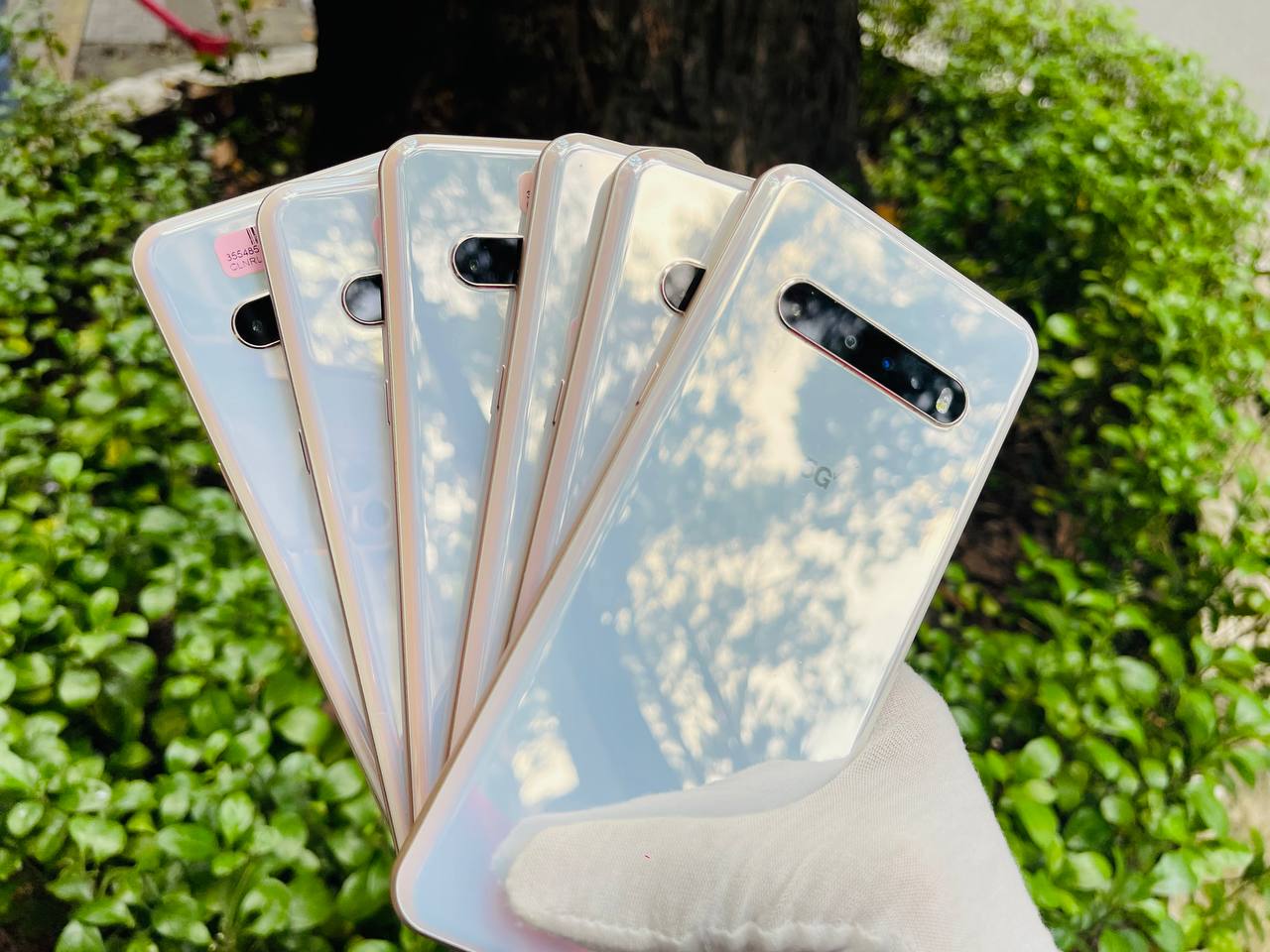 trên tay LG V60 ThinQ 5G 