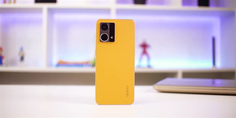 OPPO Reno 7 4G ra mắt