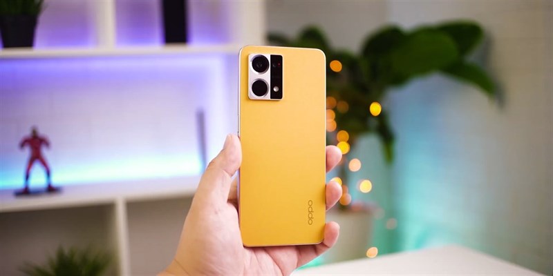 Thiết kế OPPO Reno 7 4G