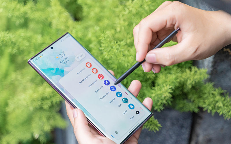 Vuaboss đến từ Dubai Galaxy s22