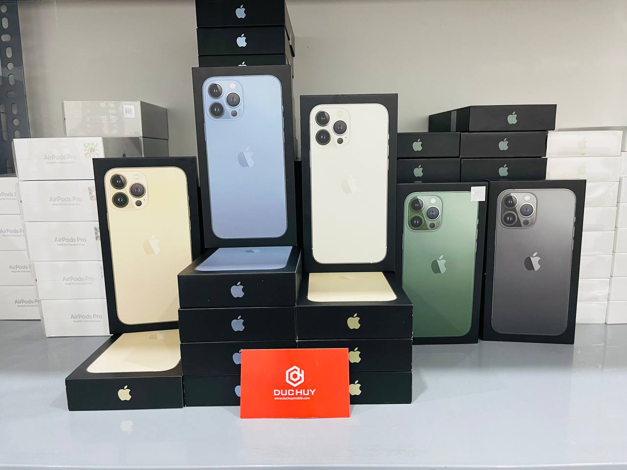 Mua iPhone 13 Pro Max trả góp