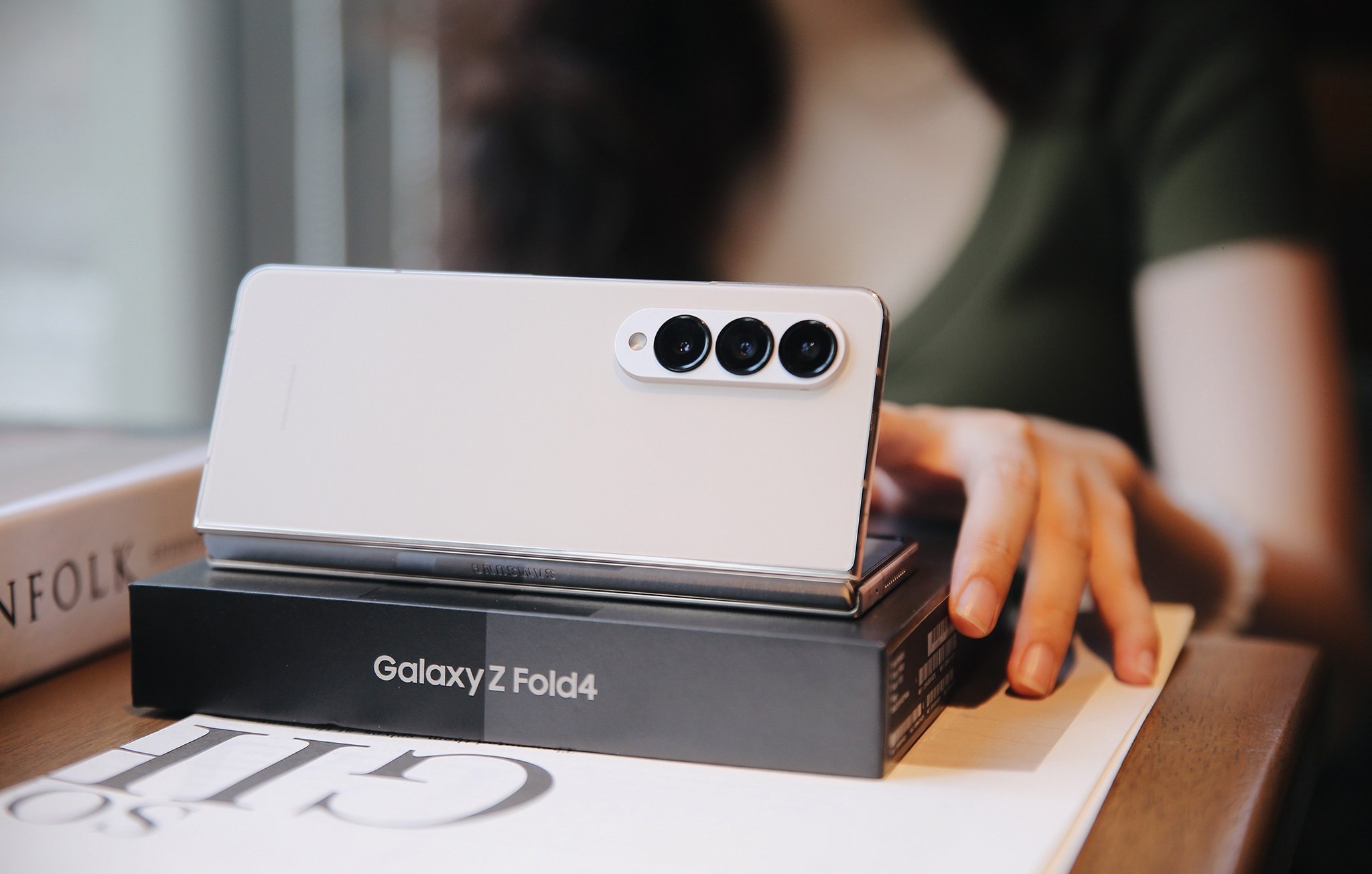 Camera Vuaboss đến từ Dubai Z Fold4 5G